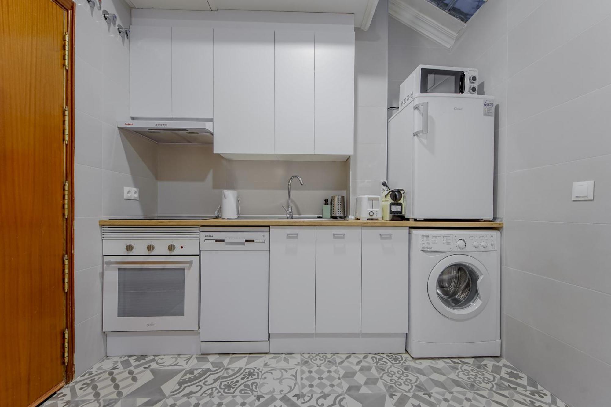 Ny Style Apt 5P En San Mateo Centro Chueca-Malasana E1 Madrid Exterior photo